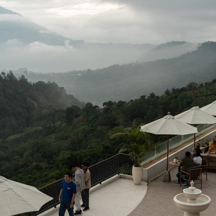 Family terraces and cafés for calm evenings in Paris